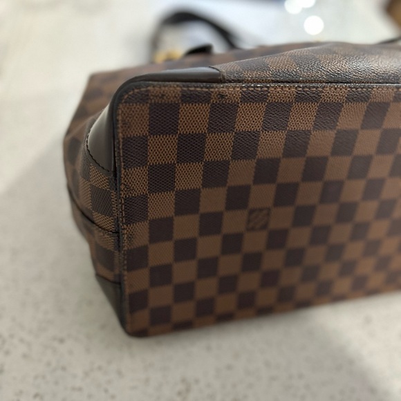 Louis Vuitton LV Tote Bag
Hampstead MM Brown Damier - Picture 9 of 17